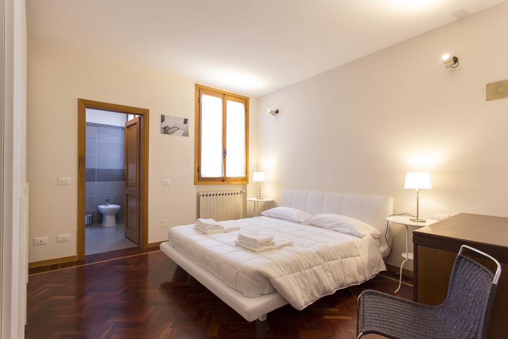 Residenza Ariosto Depandance by Studio Vita Bolonia Habitación foto
