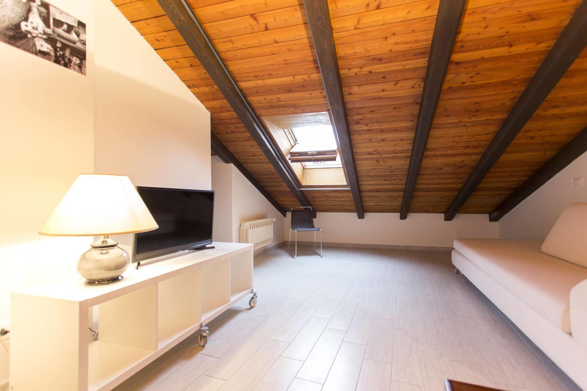 Residenza Ariosto Depandance by Studio Vita Bolonia Exterior foto